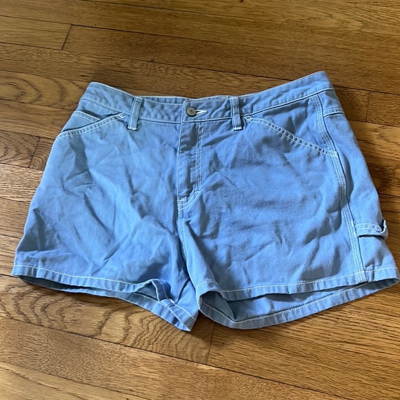 Dickies womens cargo short, size 29, light blue, barely worn - Picture 1 of 3